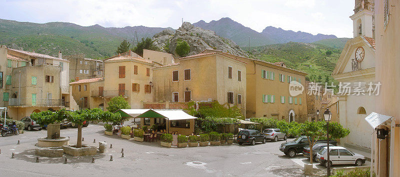 科西嘉岛Haute Balagne地区的Speloncato村